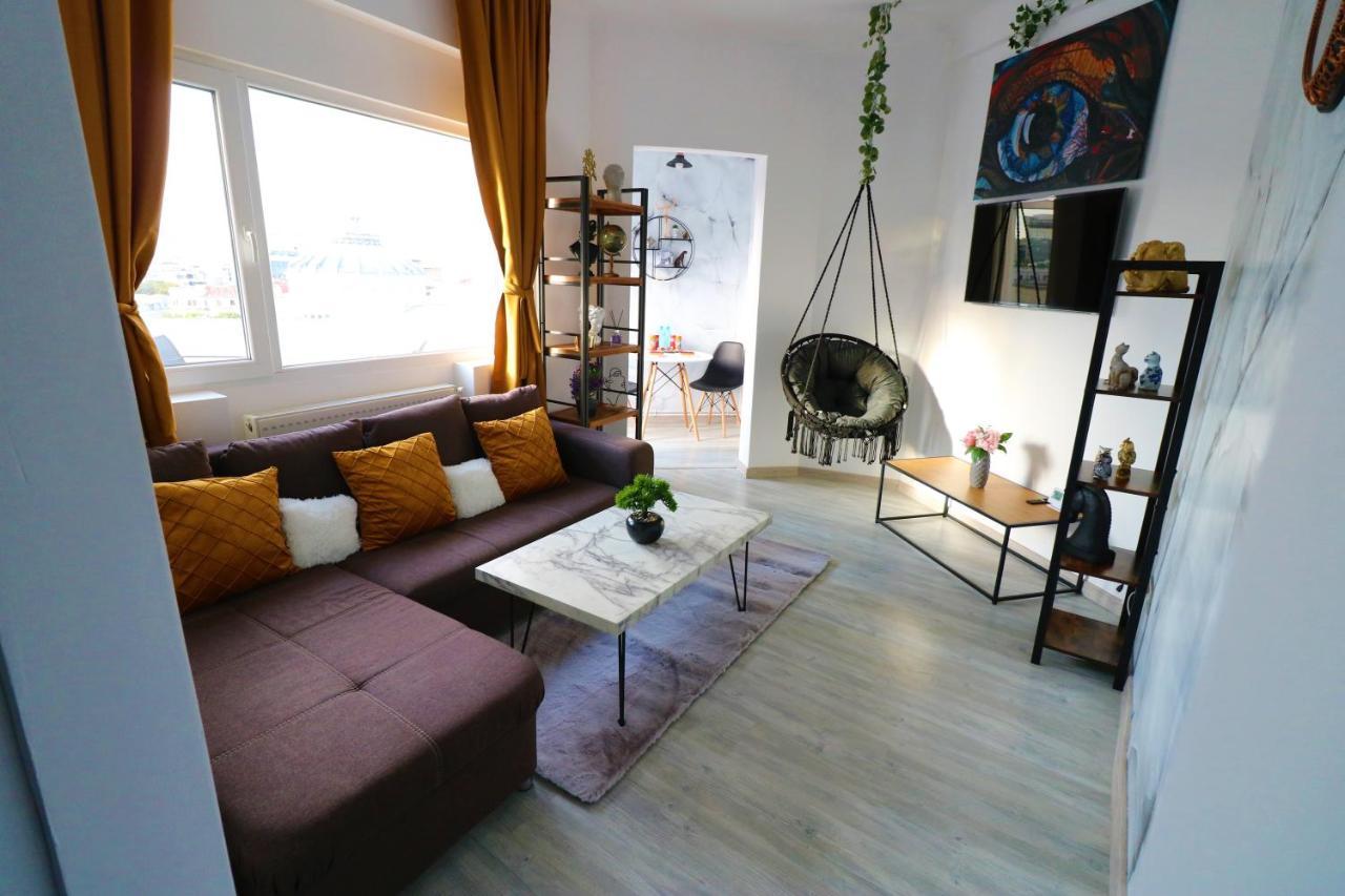 Athenee Palace Apartment - Panoramic View Terrace & Balcony - Free Minibar Bucharest Exterior photo